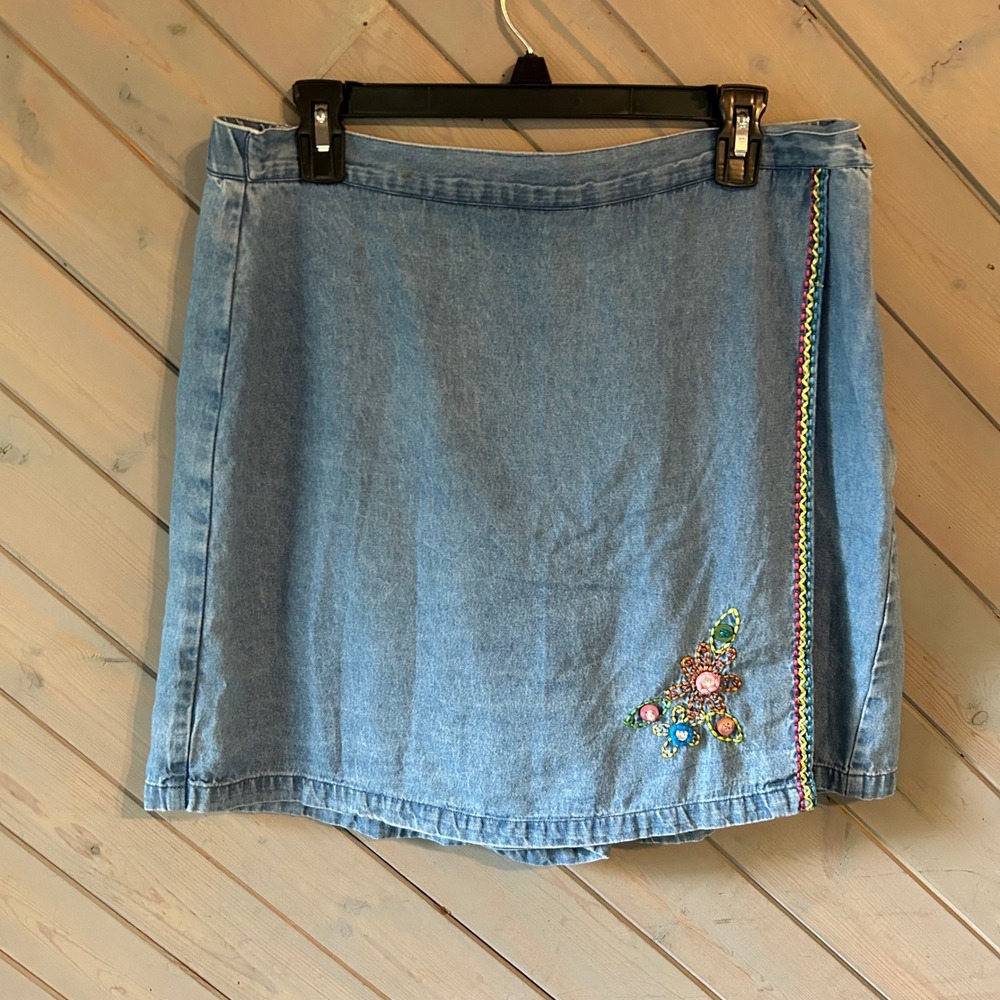Lemon Grass Studio Denim Skort Blue Embroidered Beaded Floral Wrap Front Large